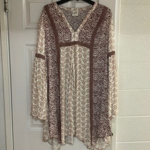 Knox rose bell sleeve dress!